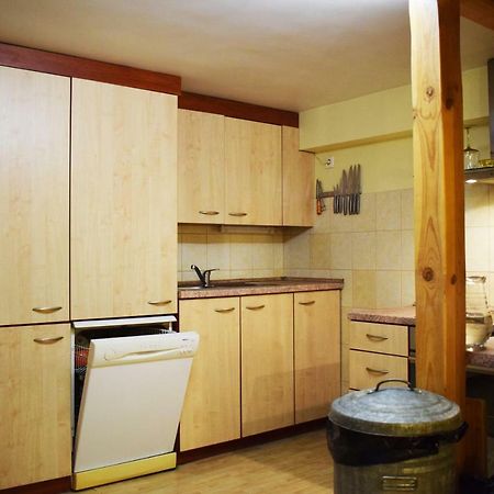 Cozy Room In Kaunas Bagian luar foto